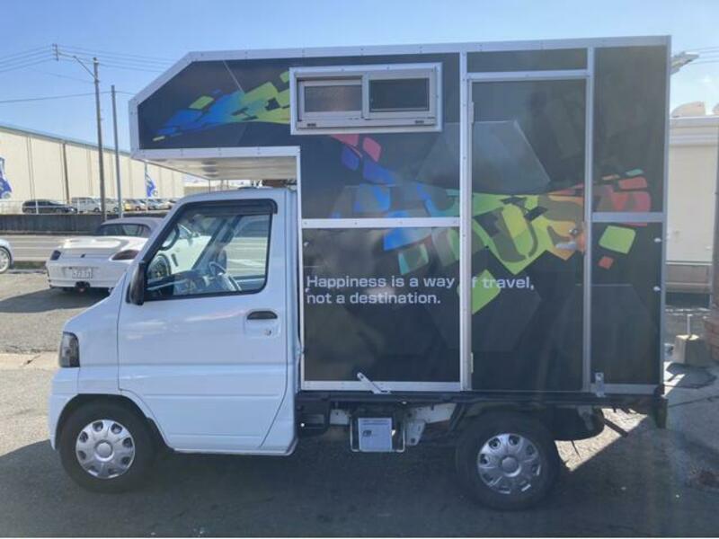 CLIPPER TRUCK