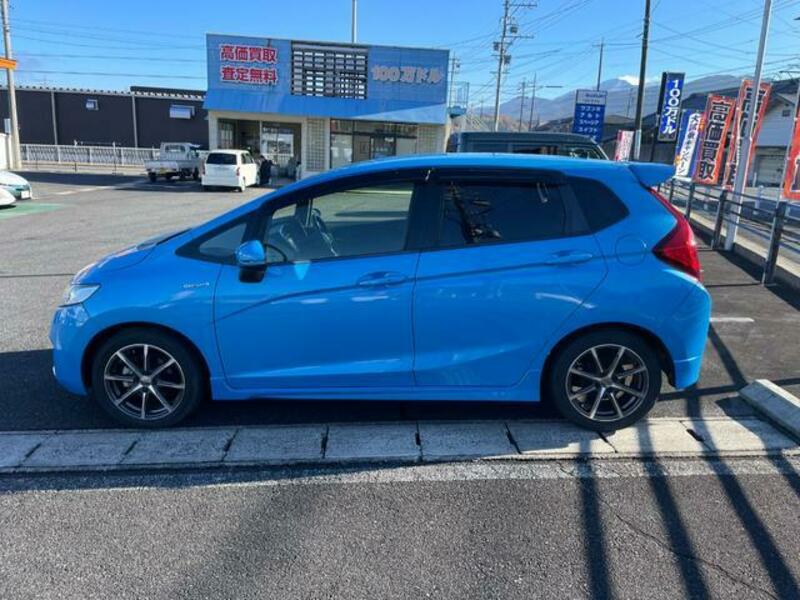 FIT HYBRID