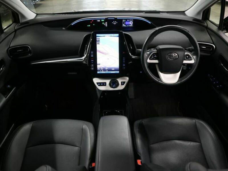 PRIUS PHV