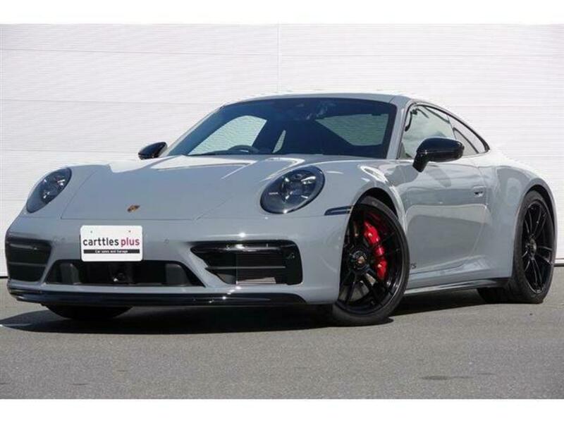 911