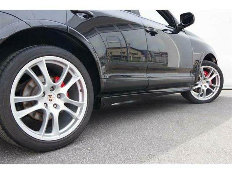 CAYENNE