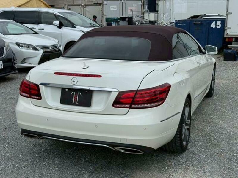 E-CLASS