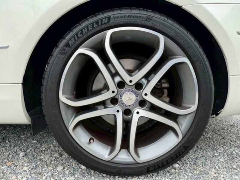 E-CLASS