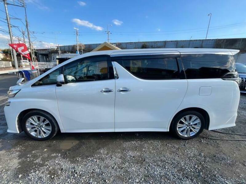 VELLFIRE