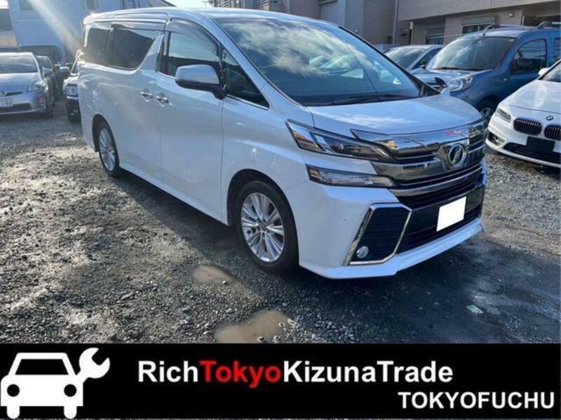 TOYOTA VELLFIRE