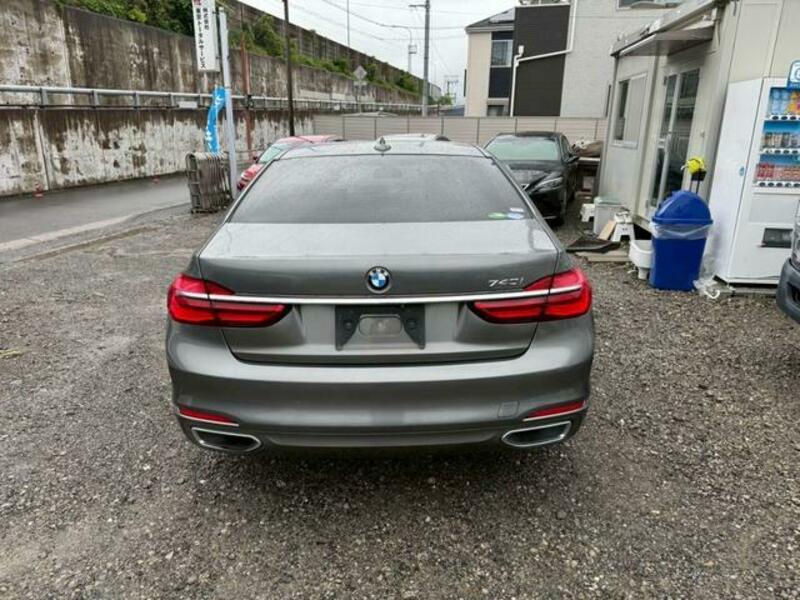 7 SERIES