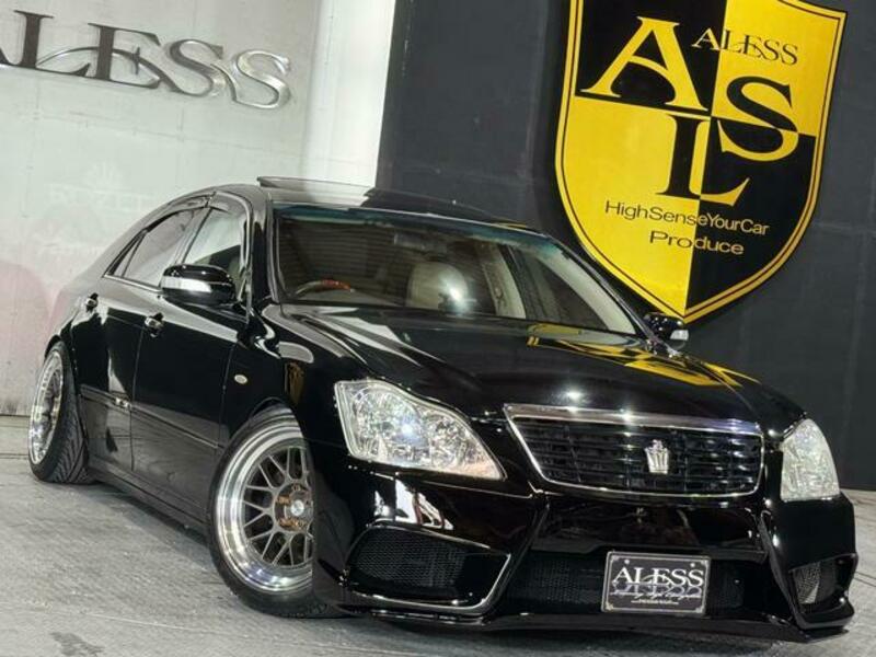 CROWN