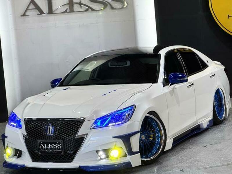 CROWN