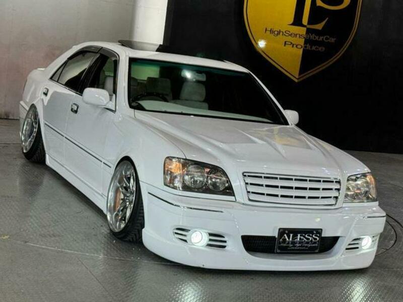 CROWN