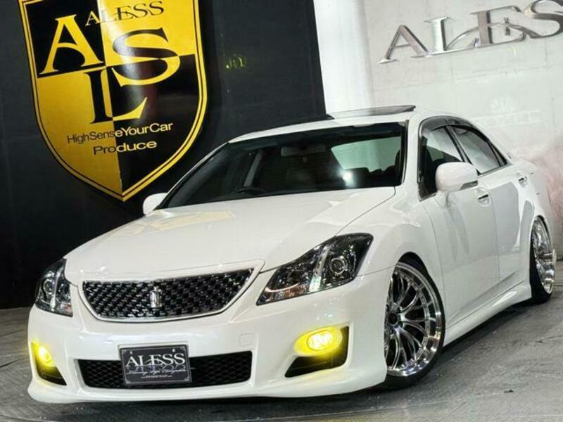 CROWN