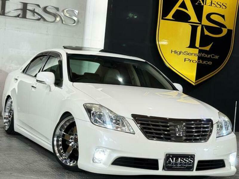 CROWN