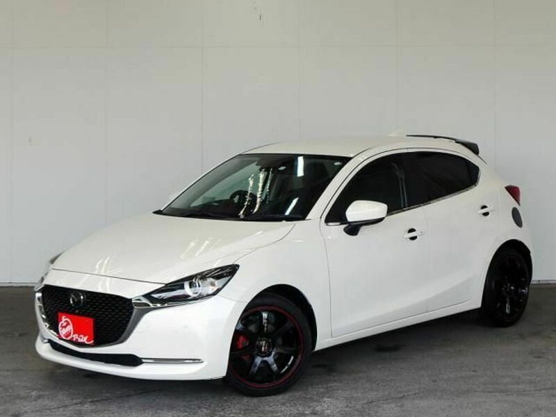 MAZDA2