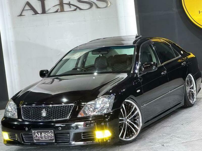 CROWN