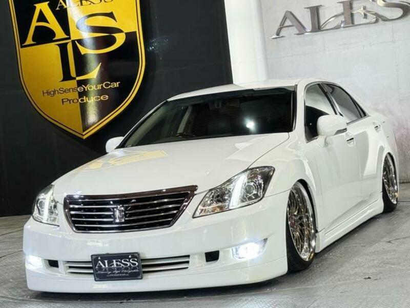 CROWN