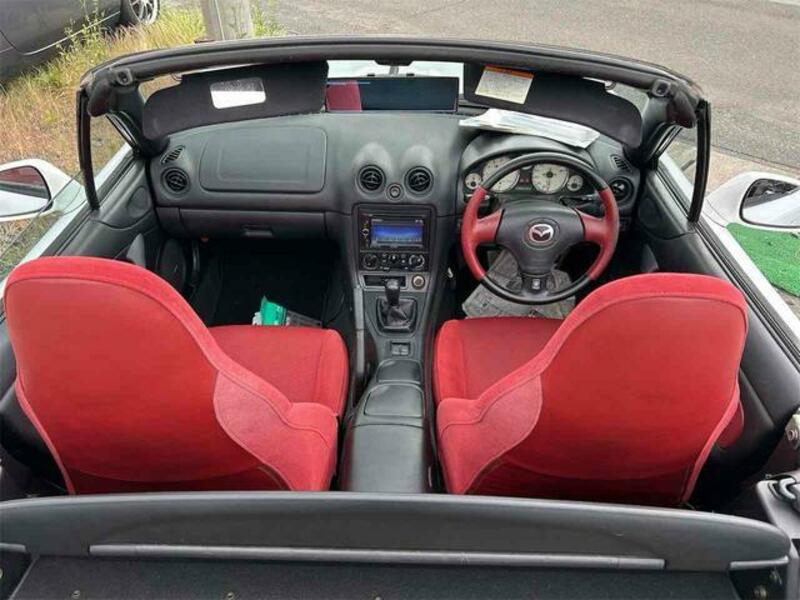 ROADSTER