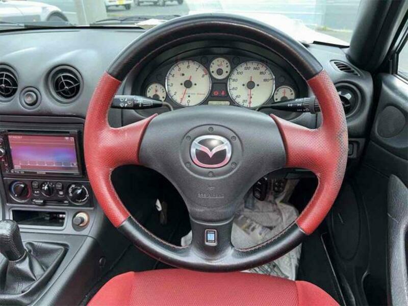 ROADSTER