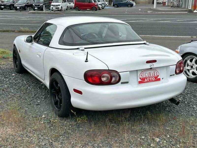 ROADSTER