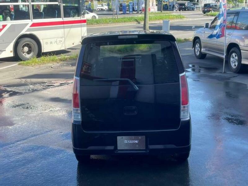 WAGON R