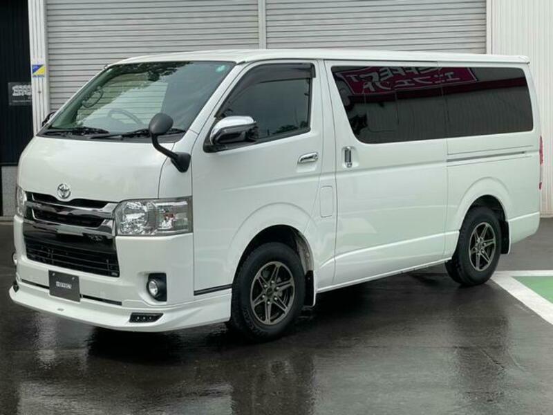 HIACE VAN