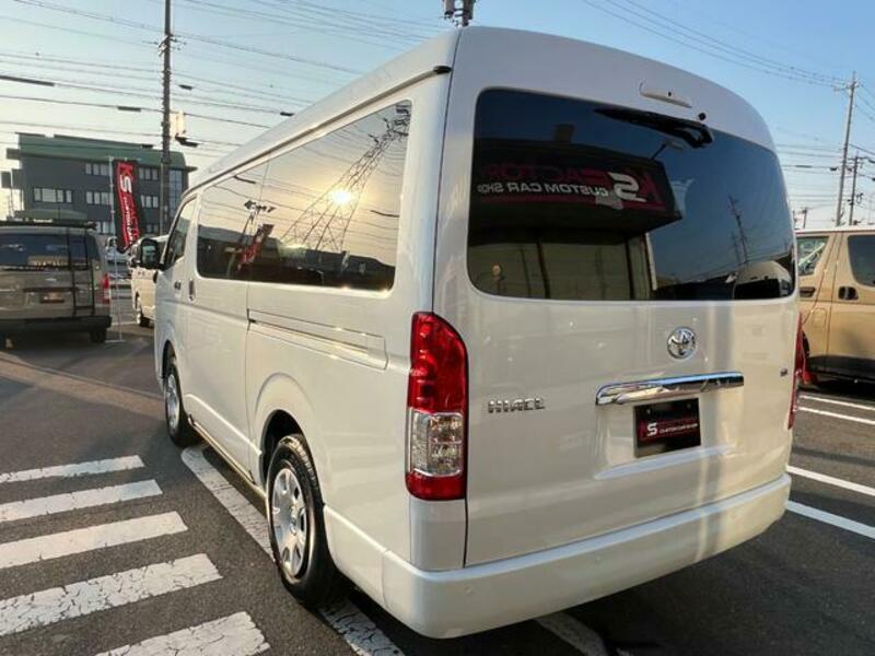 HIACE WAGON