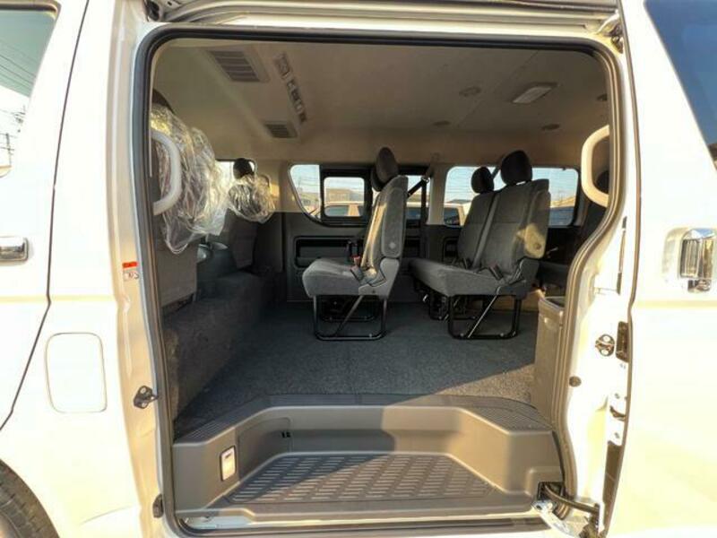 HIACE WAGON