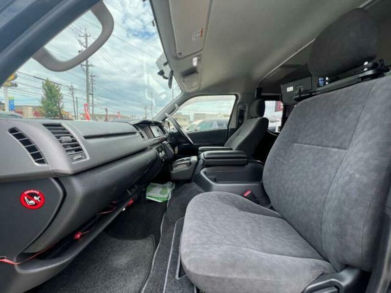 HIACE WAGON