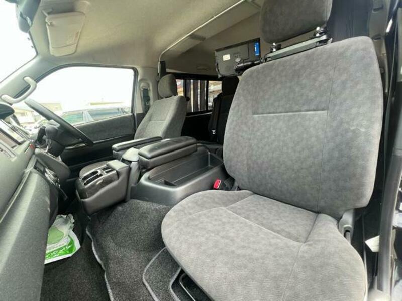 HIACE WAGON