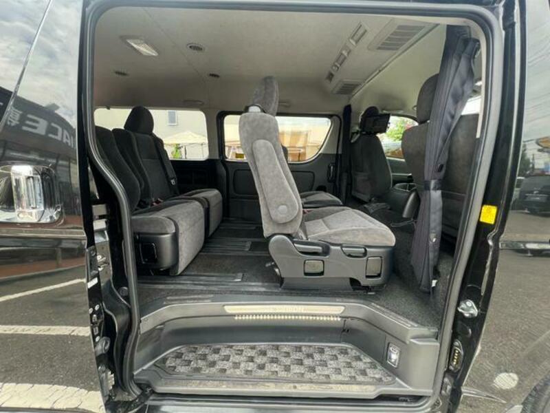 HIACE WAGON
