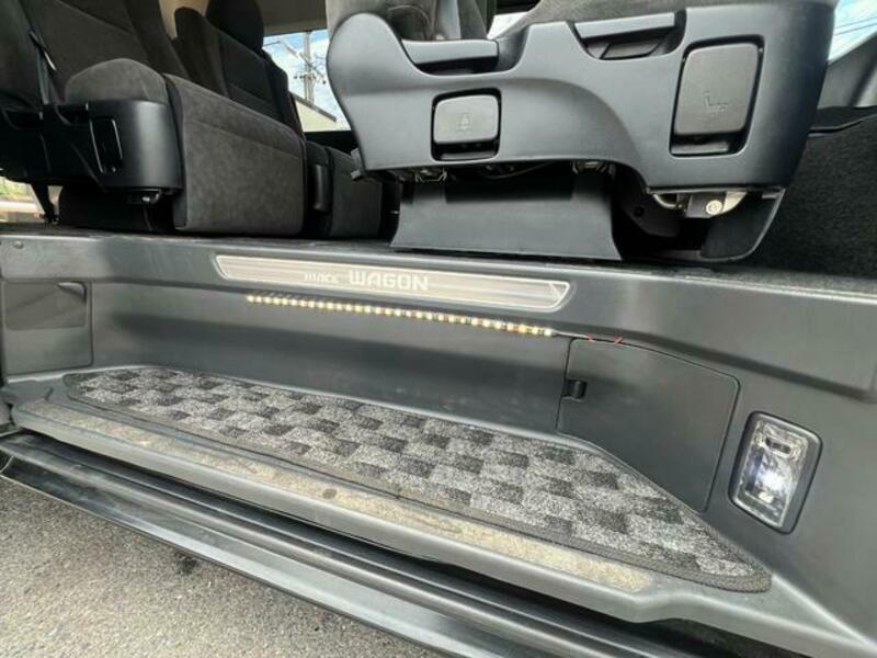 HIACE WAGON