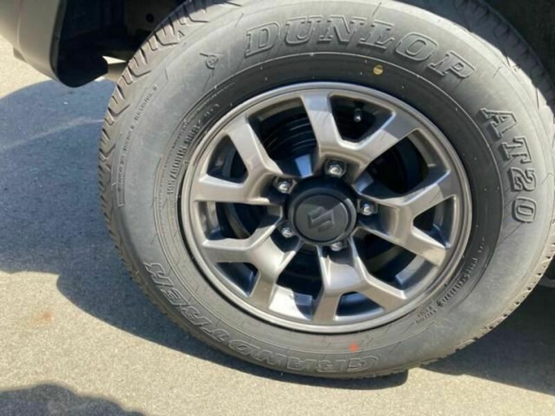 JIMNY SIERRA