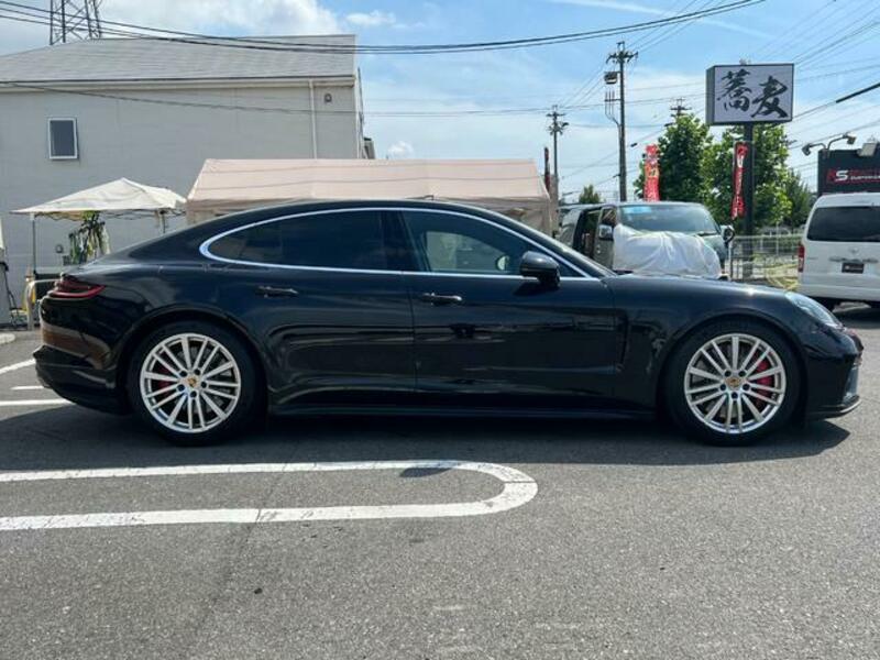 PANAMERA