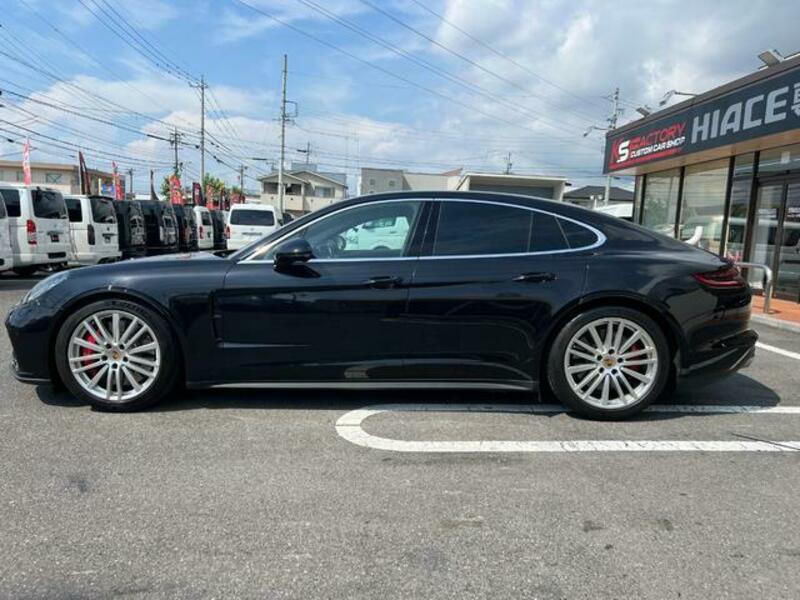 PANAMERA