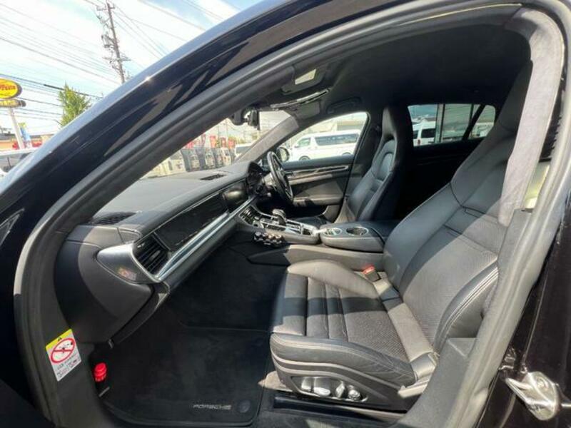 PANAMERA