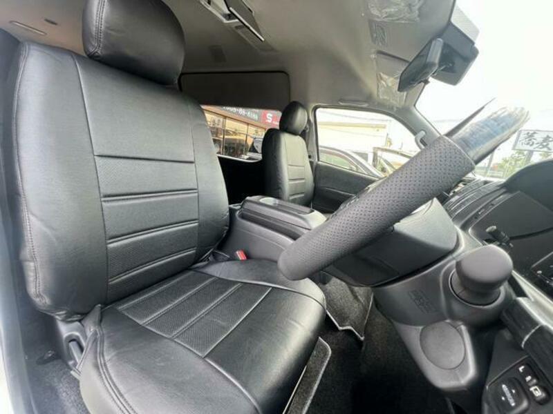 HIACE WAGON