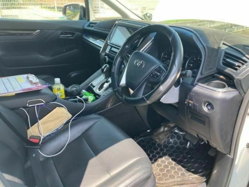 VELLFIRE
