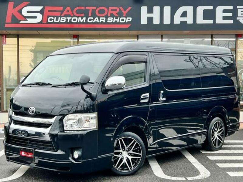 TOYOTA HIACE WAGON
