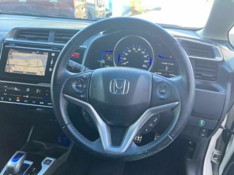 FIT HYBRID