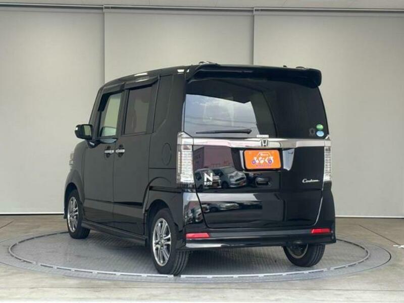 N BOX CUSTOM