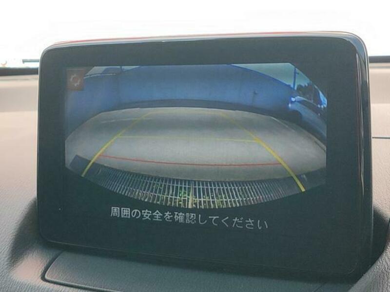 MAZDA2