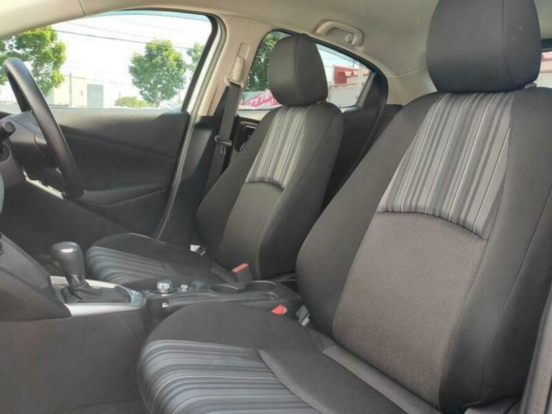 MAZDA2