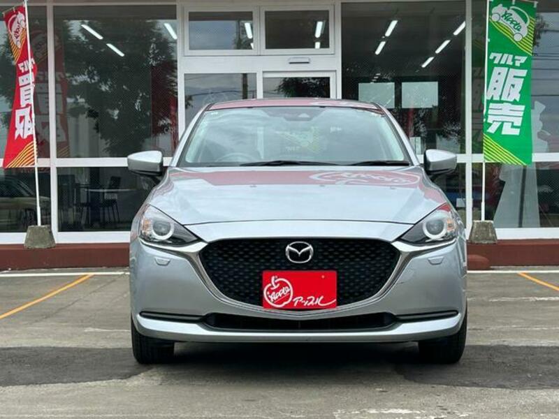 MAZDA2