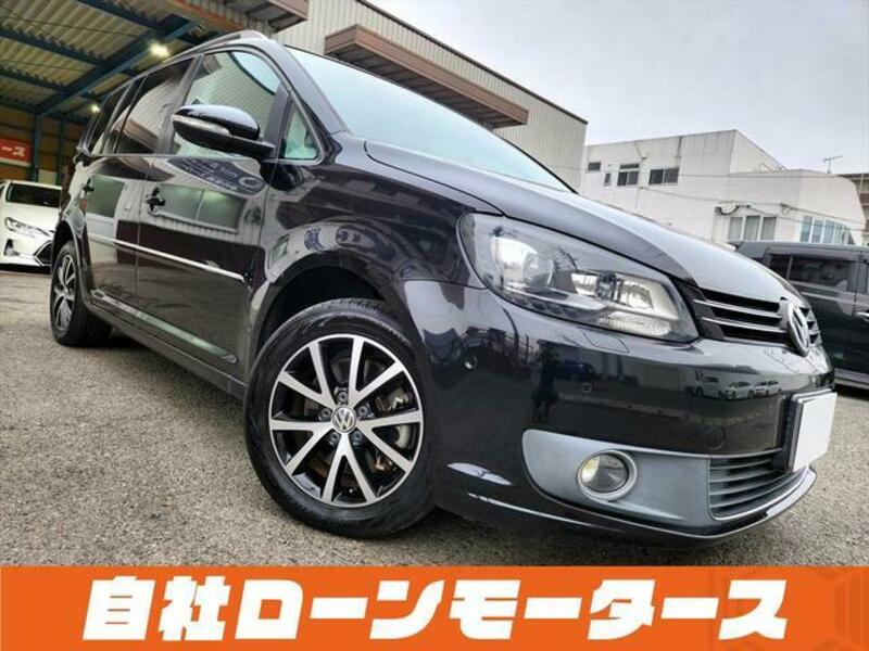 VOLKSWAGEN GOLF TOURAN