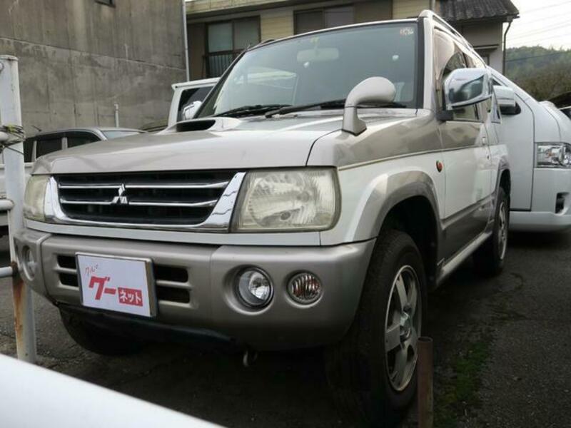 MITSUBISHI PAJERO MINI