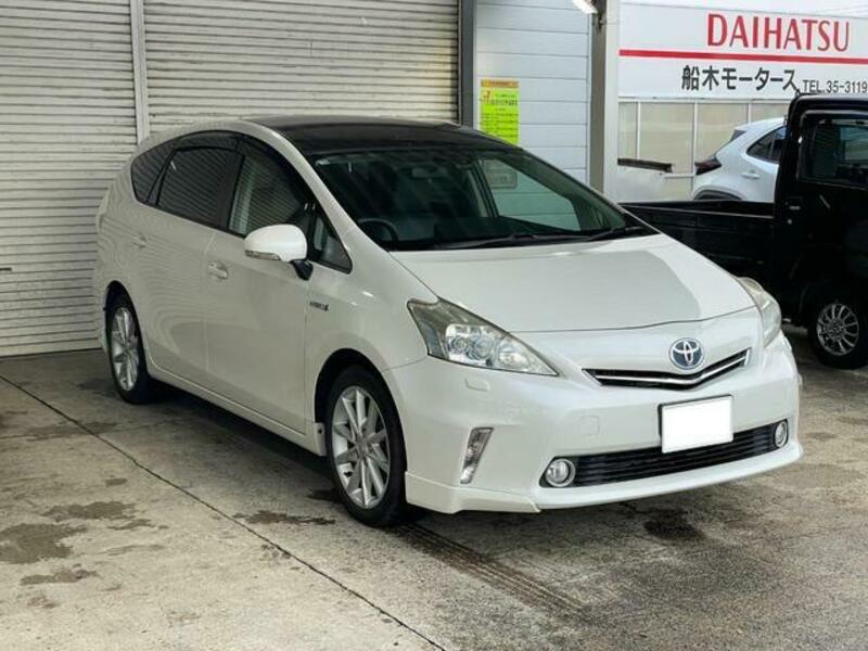 PRIUS ALPHA