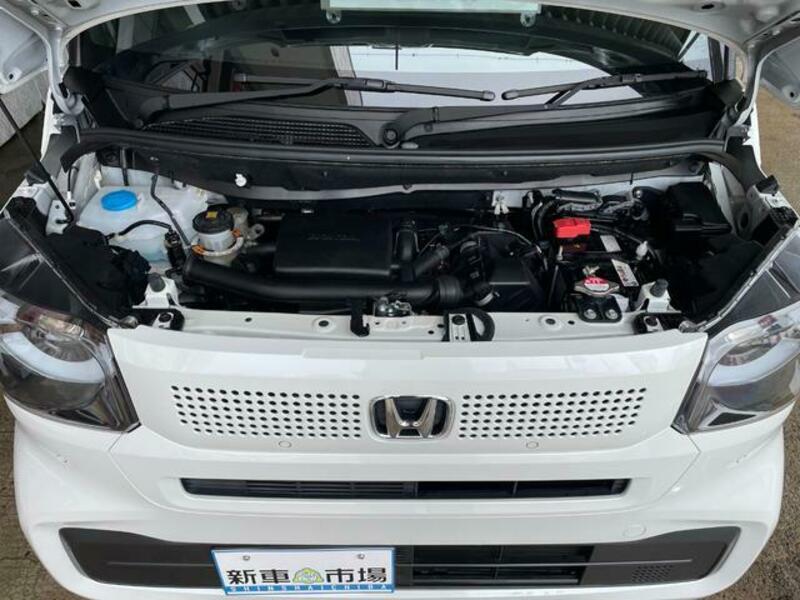 N BOX