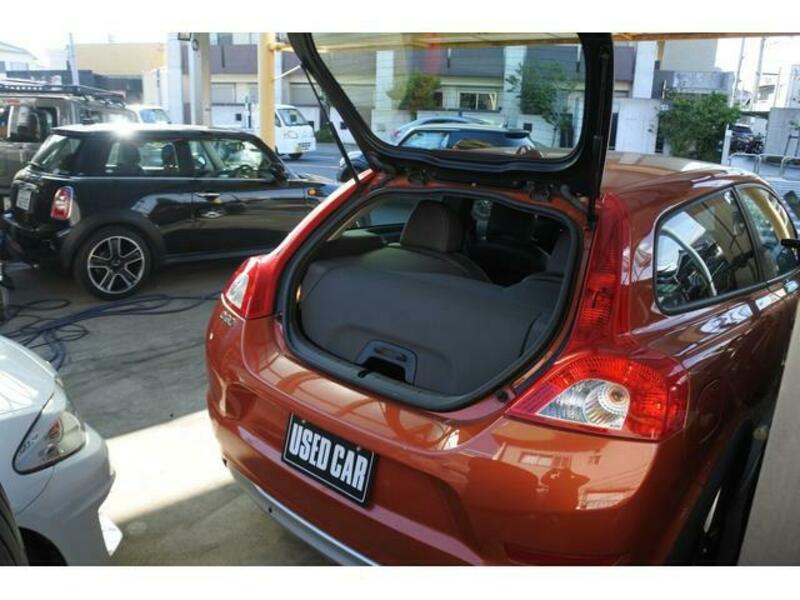C30