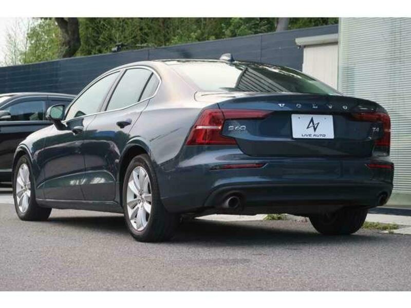 S60