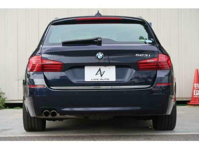 5 SERIES