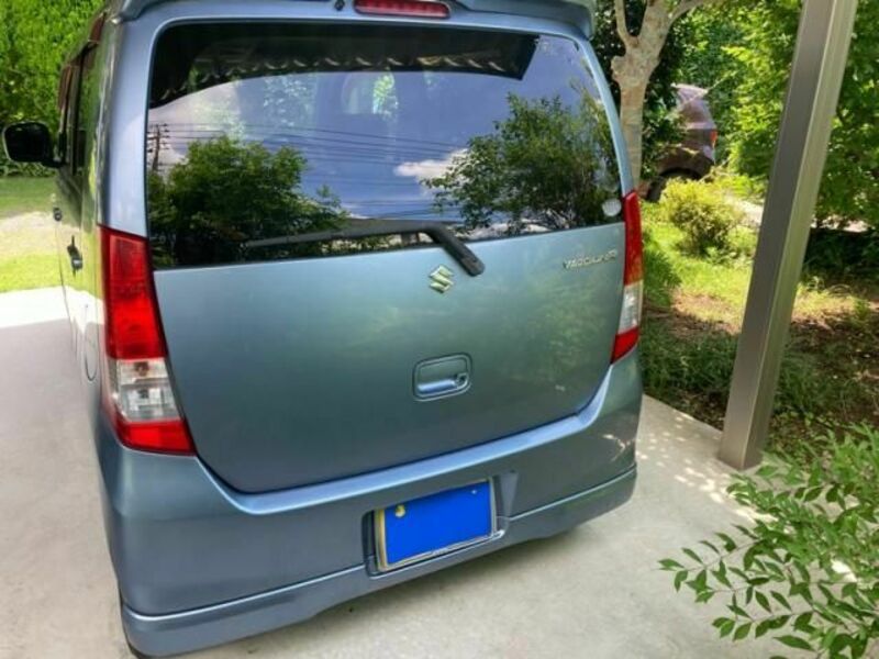 WAGON R