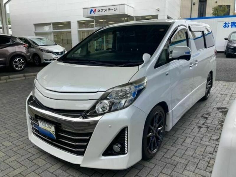 TOYOTA ALPHARD